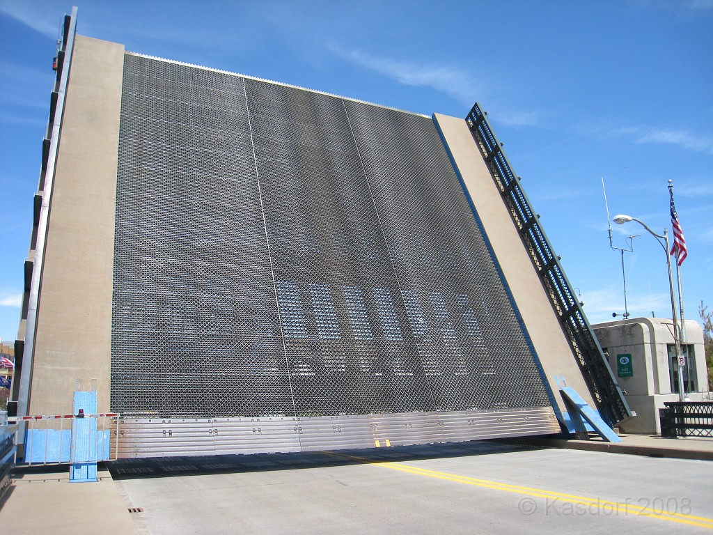 Mackinaw Island Area May 2008 1492.jpg - Oops, to late I think. Even for the Honda this would be a little steep!